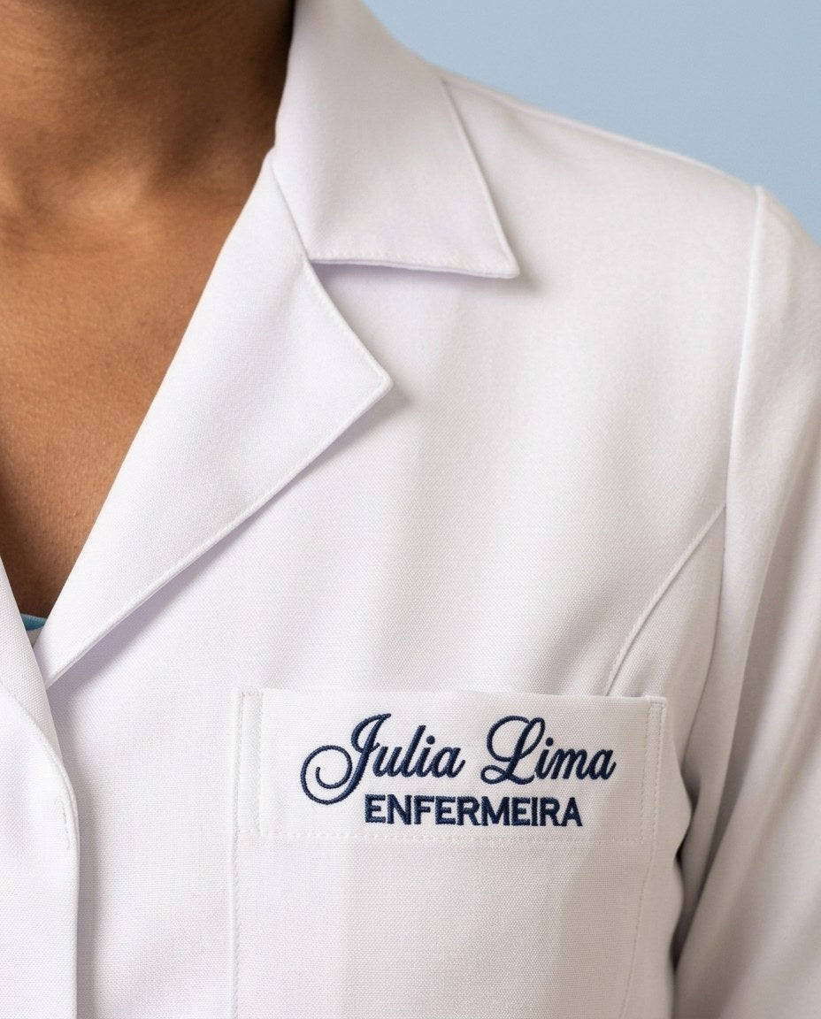 Jaleco Unissex vs Modelagem Específica: Vale a Pena a Economia?