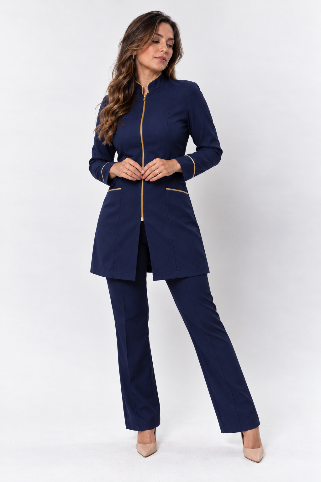 Jaleco Feminino com Zíper e Detalhes em Dourado